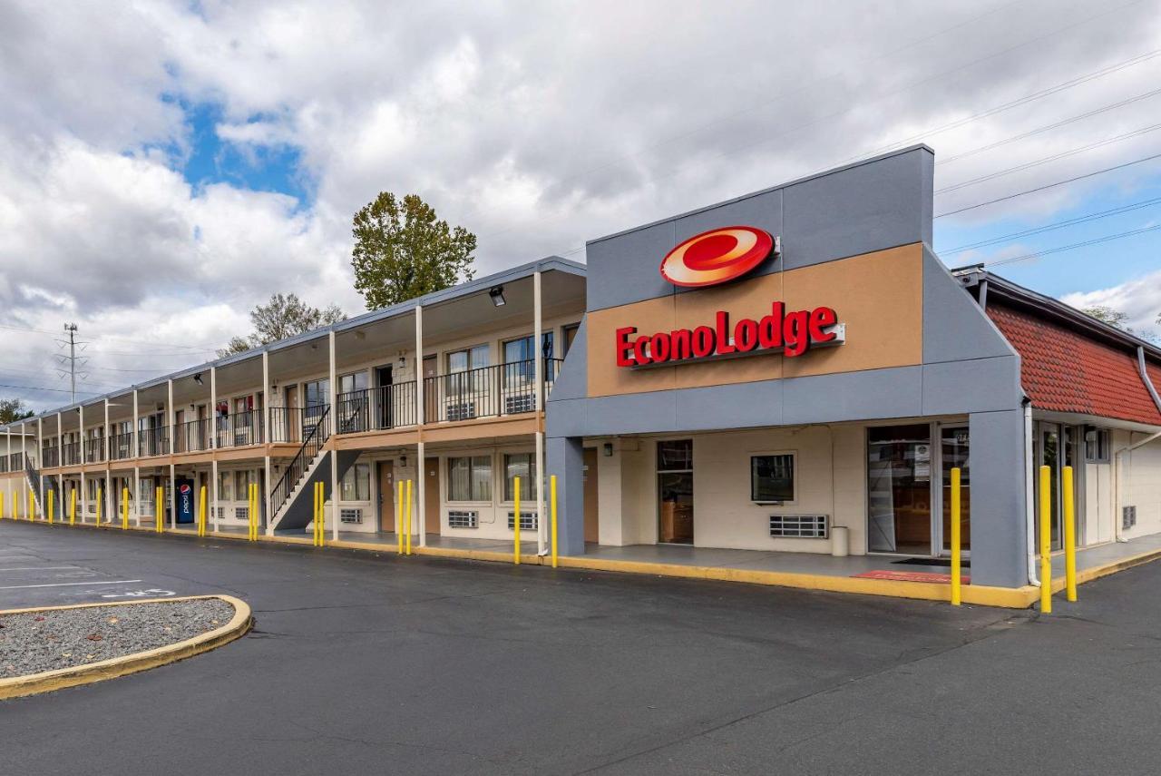 Econo Lodge North Charlottesville Exterior foto